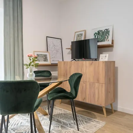 Jaworska 4 - Properunit Apartman *